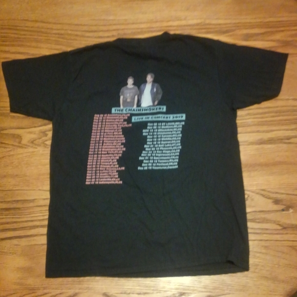 ⛓️ 🚬 Chainsmokers Band Concert Tour Shirt 🌎 World War Joy ☺️ Small 5SOS Lennon - Picture 3 of 10